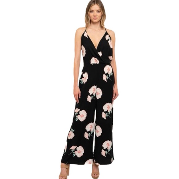 Floral Romper - Picture 7 of 7